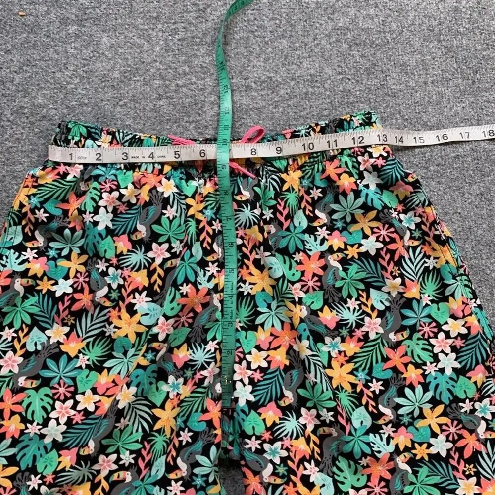 Chubbies Shorts Mens S Small Black Floral Bloomerangs Lined Beach‎ Swim Trunks